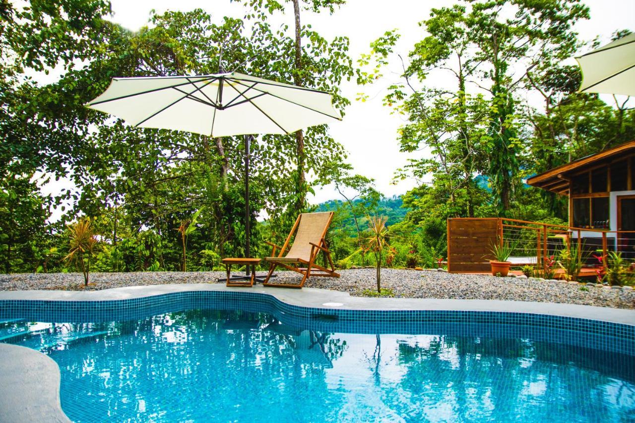 Oasis Uvita Acomodação com café da manhã Exterior foto